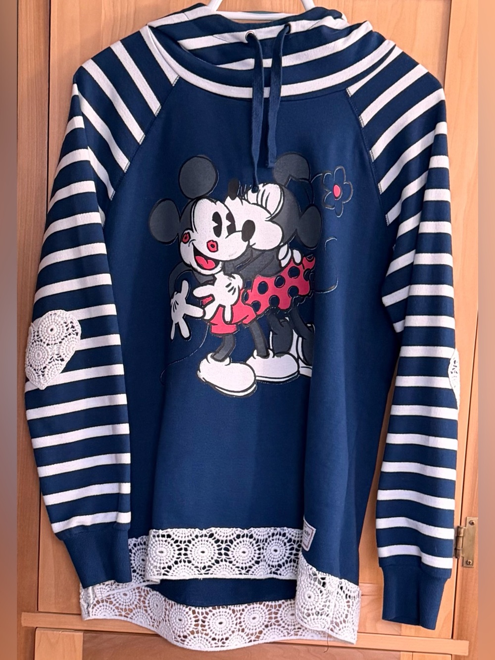 Disney Parks Mickey & Minnie Lovecard Hoodie